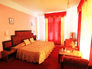 Chander Palace Manāli Екстериор снимка